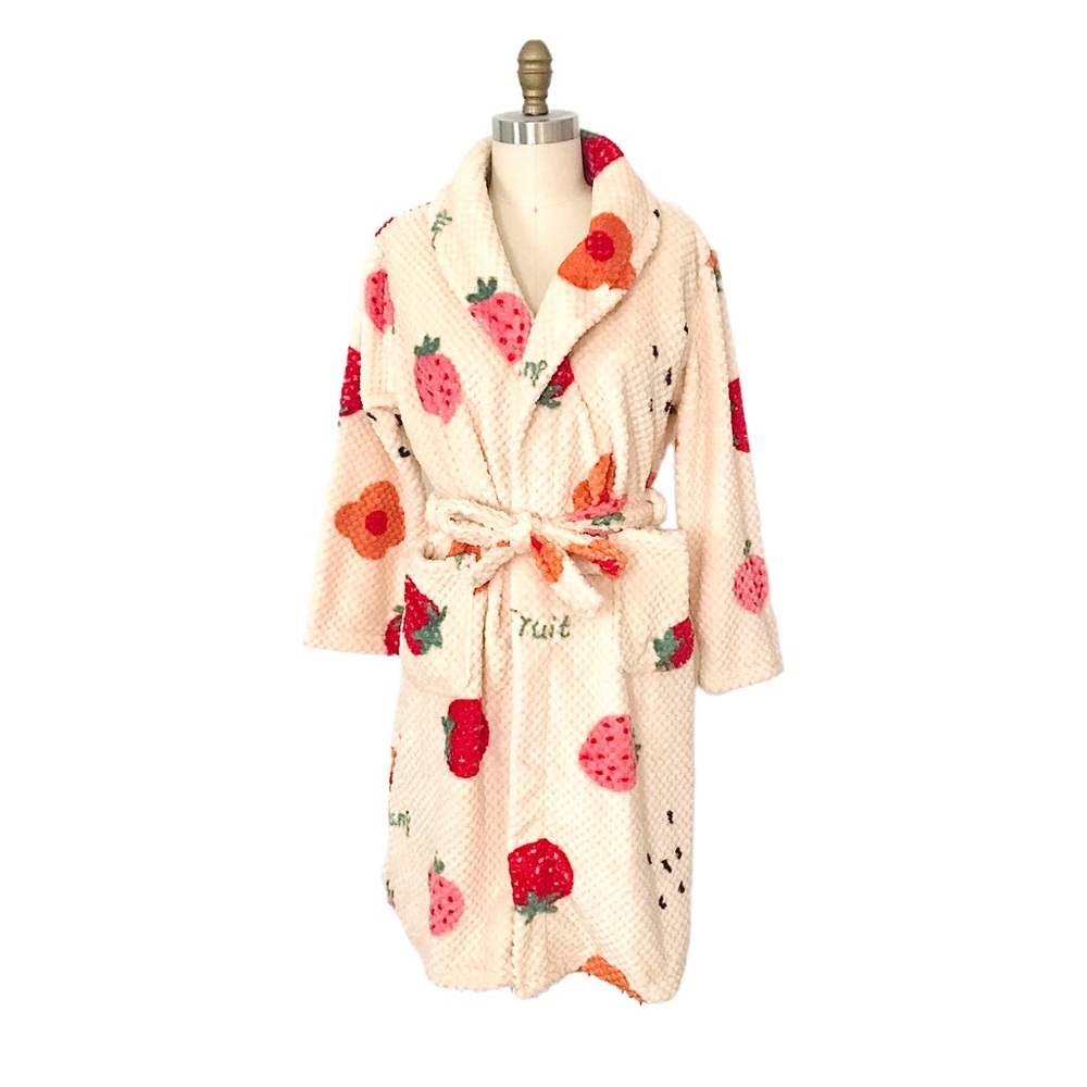 Graphic Plush Robe with Strawberries, Fruits NWOT